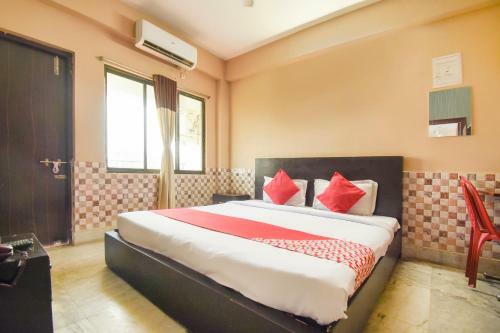 Hotel Oyo 72260 Regal Inn