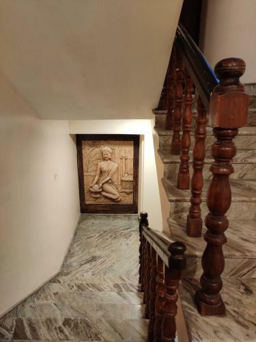 Hotel The Narayani Continental
