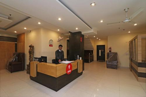 Oyo 11629 Hotel Sunshine Inn