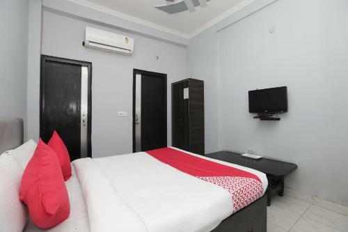 Oyo 40851 Hotel Athithi