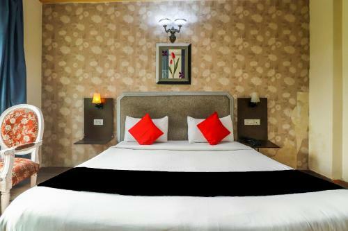 Capital O 66106 Hotel Samrat Kaushambhi