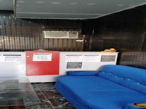 Hotel Oyo 80239 Vardan Residency