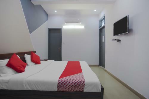 Oyo 74663 Taj Highway Hotel