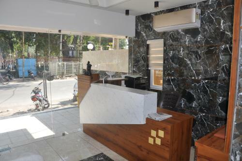 Hotel The Grand Shiva
