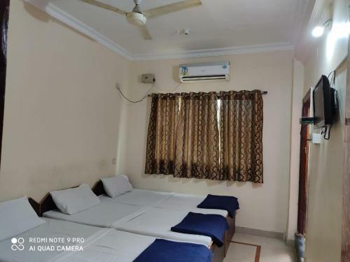Hotel Aims Residency