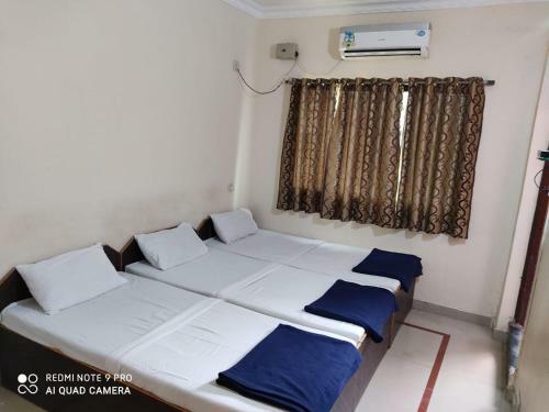 Hotel Aims Residency