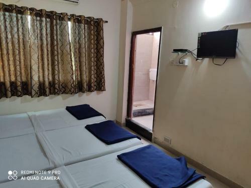 Hotel Aims Residency