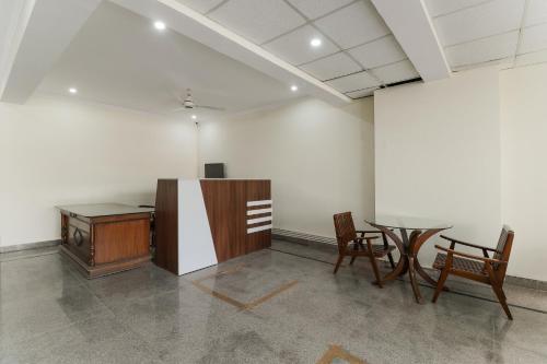 Hotel Oyo 74868 Nalin Residency