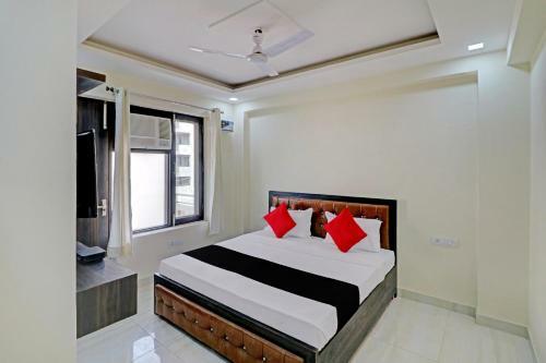 Hotel Capital O 80465 Welcome Inn Stay