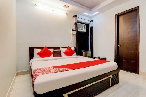 Hotel Oyo 41196 Red Rose