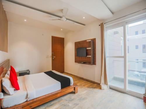 Hotel Capital O75524 Primero Premium
