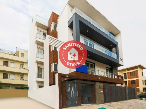 Hotel Capital O75524 Primero Premium