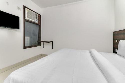 Hotel Oyo 78957 Collection O Honkong Bazaar