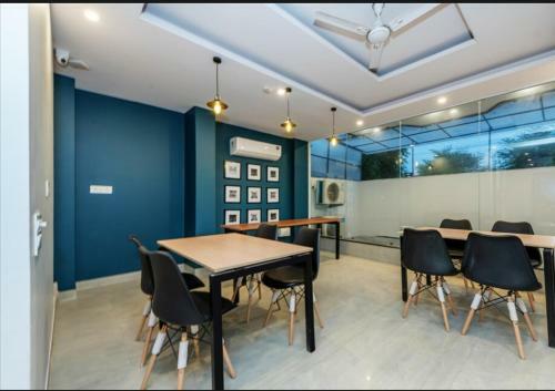 Hotel Earth Villa Gurgaon