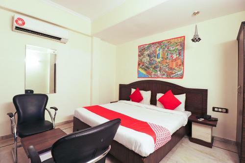 Oyo 49576 Hotel Divine