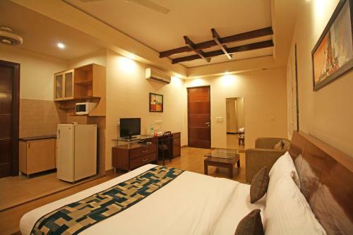 Hotel Oyo 5309 Ambience Suites