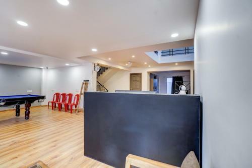 Hotel Oyo 77643 Collection O 259