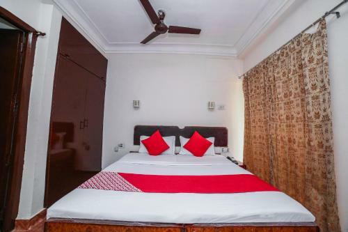 Oyo 79591 Flagship Hotel Shivalay