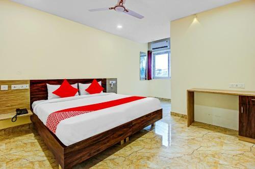 Hotel Oyo 71922 Ab7 Residency