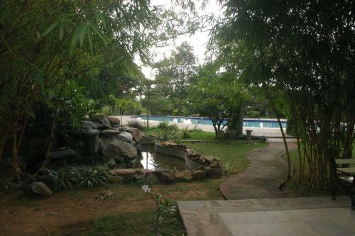 Hotel The Hideaway Hosur