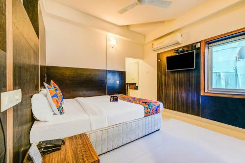 Fabhotel Nandini Grand