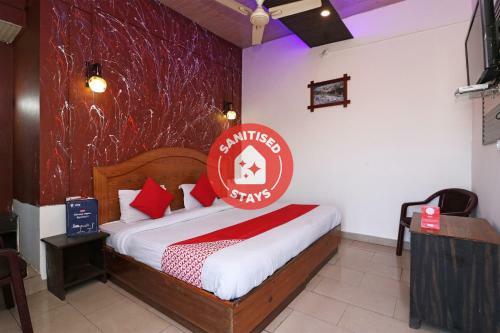 Hotel Oyo 71439 Rsquare Elite
