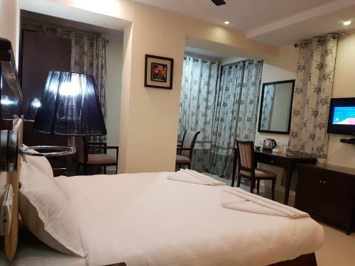 Hotel Rudra Grand
