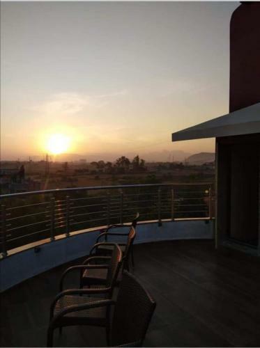 Bed & Breakfast Pooja Villa Suites