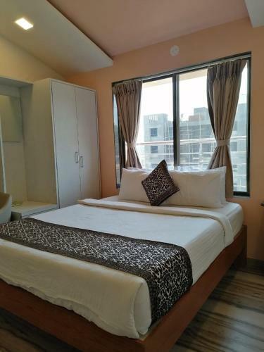 Bed & Breakfast Pooja Villa Suites