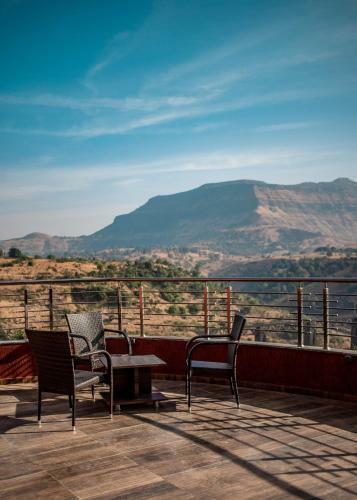 Bed & Breakfast Pooja Villa Suites