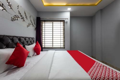 Oyo 48328 Hotel Happy Stay