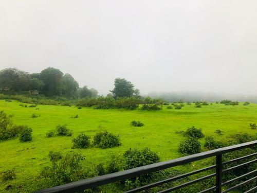 Villa Royal Meadows - Igatpuri Bungalow B