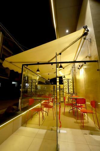 Hotel Grand Girdhar