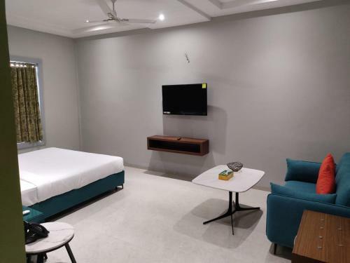 Hotel Simcha Island