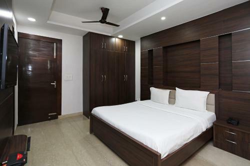 Spot On 76854 Hotel Punjab