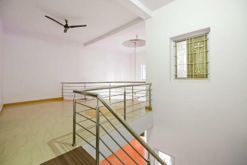 Hotel Oyo 70034 Rose Villa