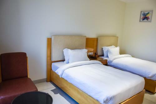 Express11 Hotel
