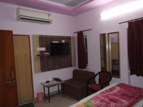Hotel Budget Accommodation Near Station Road