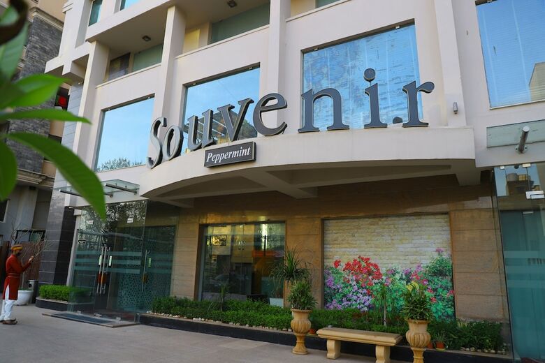 Souvenir Peppermint Hotel