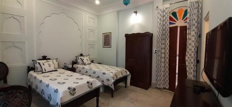 Hotel Raj Rajeshwari Haveli