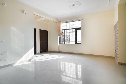 Hotel Oyo 64484 Sajjan Residency