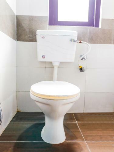Oyo 46138 Hotel Aapnni