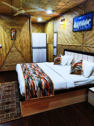 Hotel Bamboo Castle