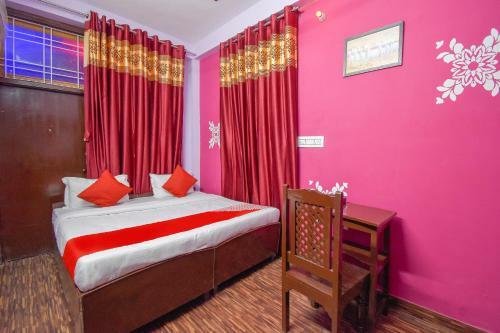 Oyo 49882 Hotel Shiv Shakti
