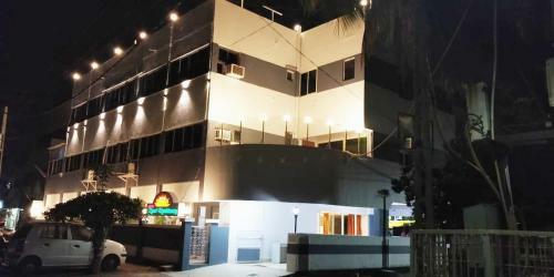 Hotel Ravi Residency