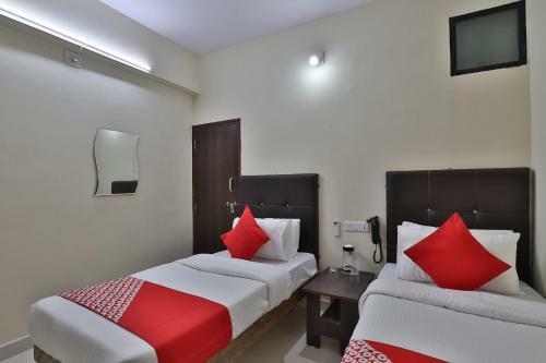 Oyo 44953 Hotel Cadillac