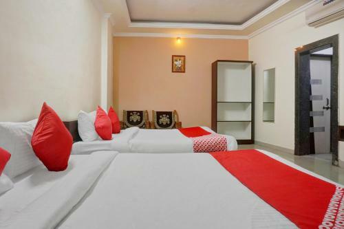 Oyo 39728 Hotel Surya