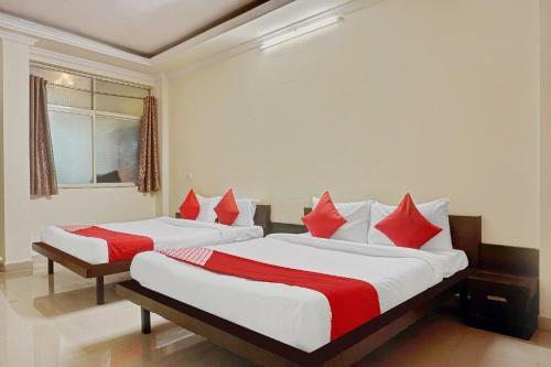 Oyo 39728 Hotel Surya