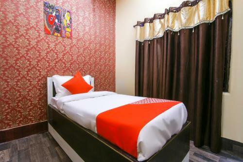 Oyo 62712 Hotel Holiday Inn