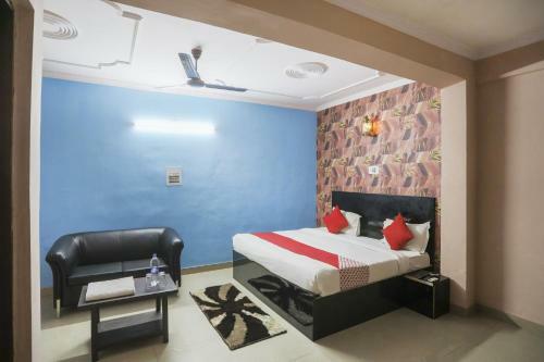 Oyo 74656 Hotel Quadis